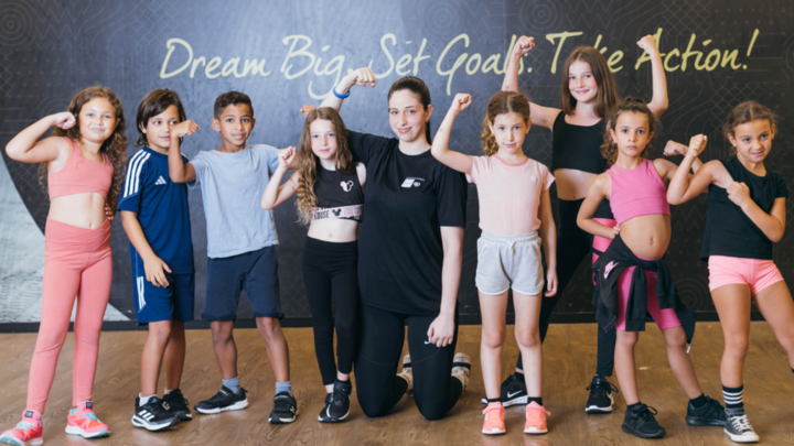 מינוי יחיד, הולמס פלייס חדרה - לתושבי חוץ