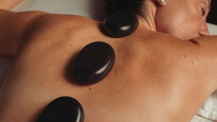 2 טיפולים בהולמס פלייס ספא